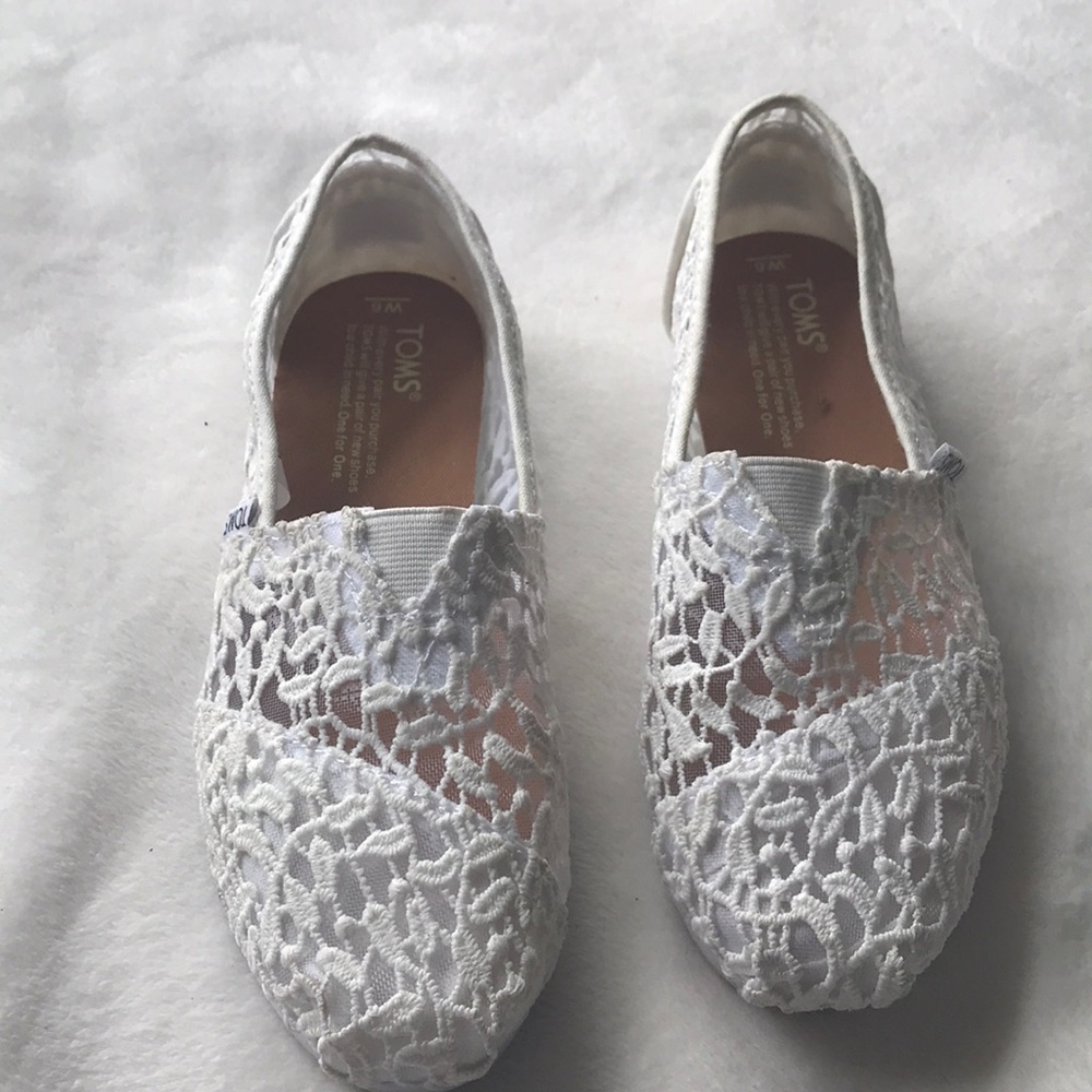 Toms slip-ons
